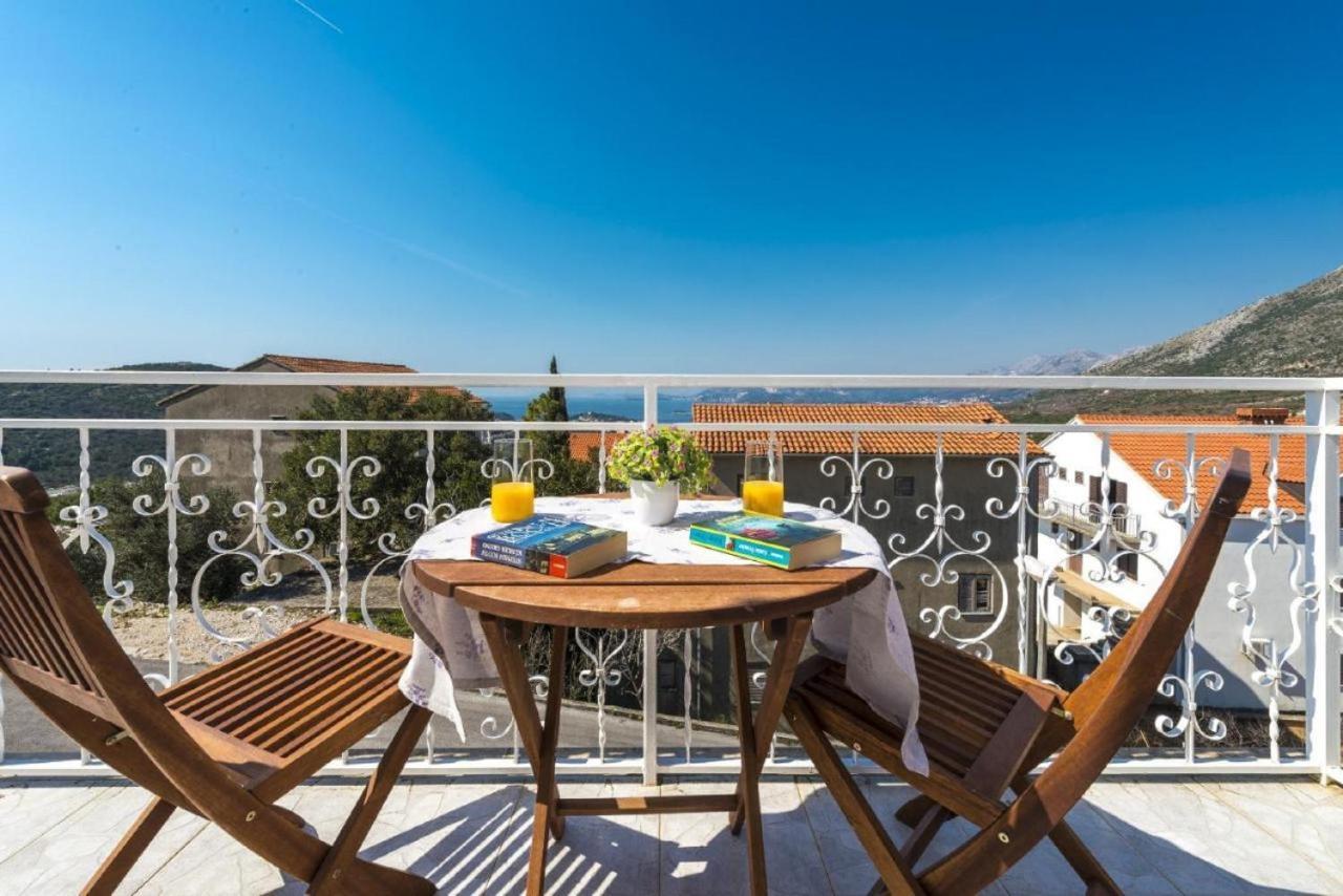 Holiday Home Swiss ซัฟทัท ภายนอก รูปภาพ