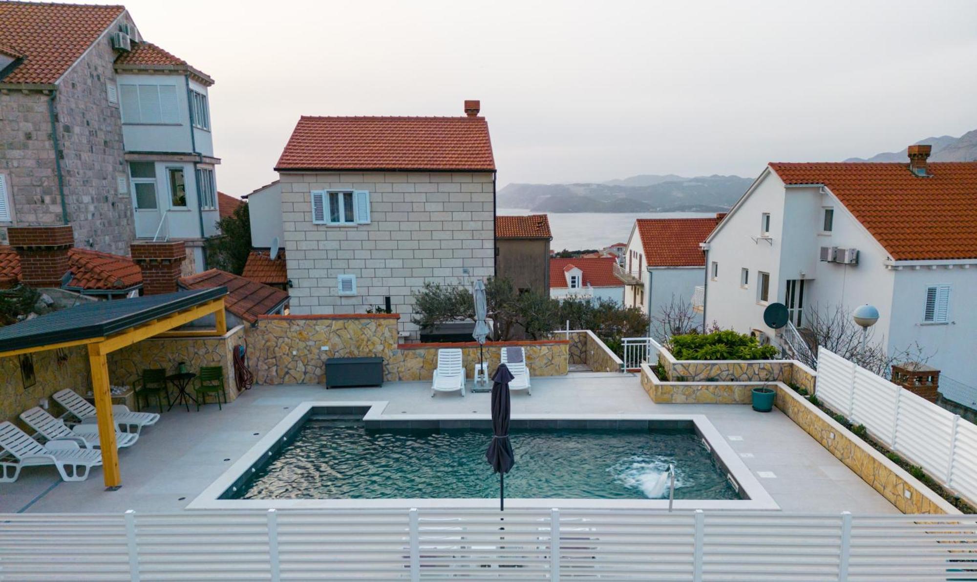 Holiday Home Swiss ซัฟทัท ภายนอก รูปภาพ